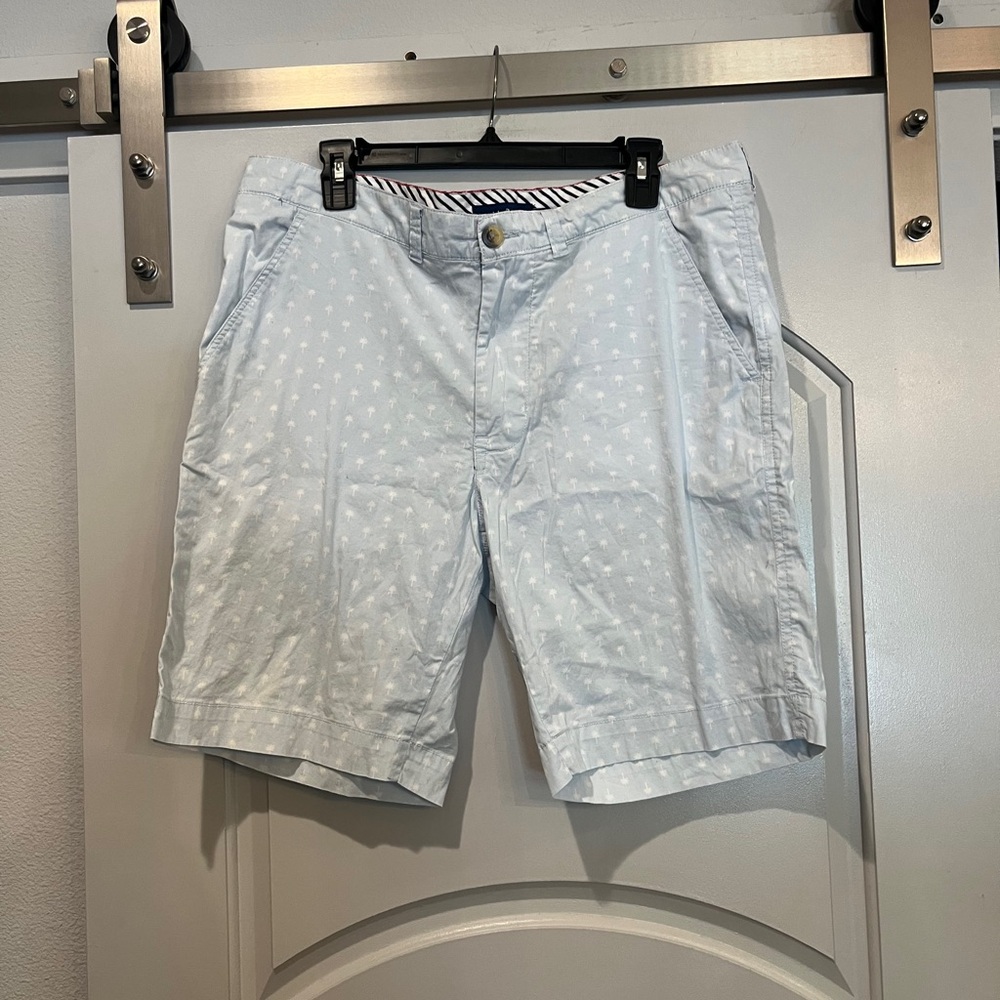 Tackle & Tides light blue and white palm tree shorts. GUC!